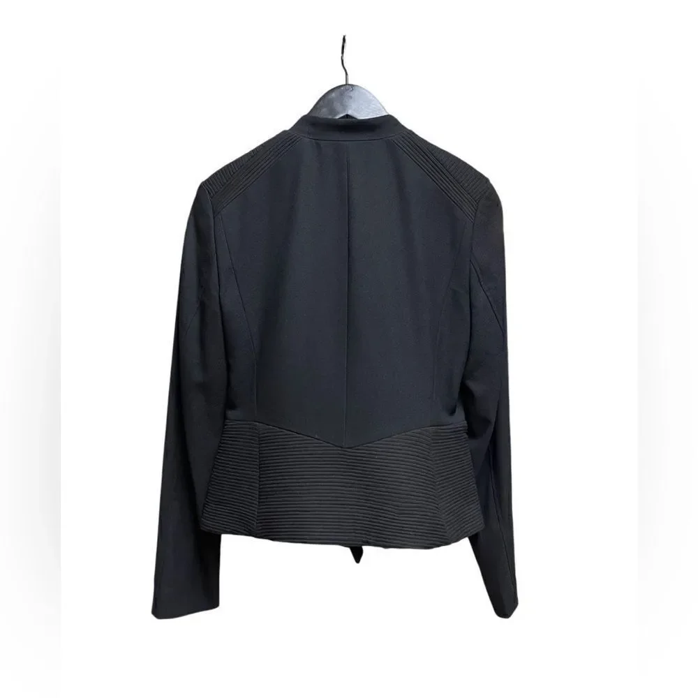 🌟NEW🌟Ann Taylor🌟Zipped Black Blazer